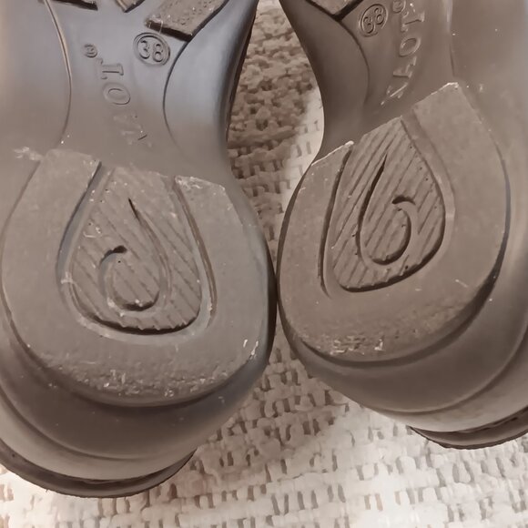 Naot women's brown leather and suede slide sandals sz 38 EU / 7 -7.5 US - Picture 10 of 14